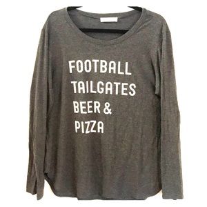 NWOT  Eighty Eight USA football top